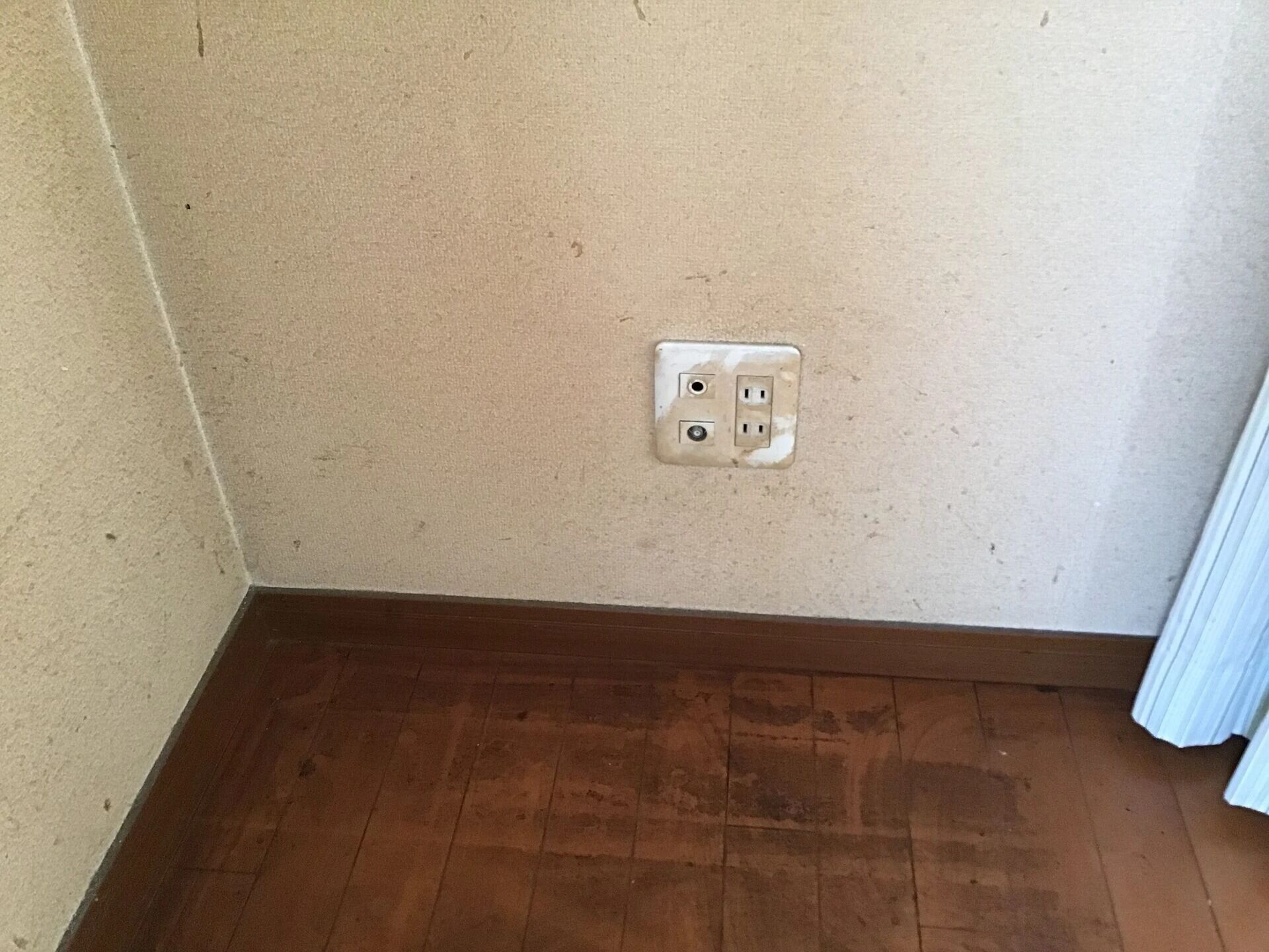 高崎市外壁塗装・外壁目地シール工事のご紹介