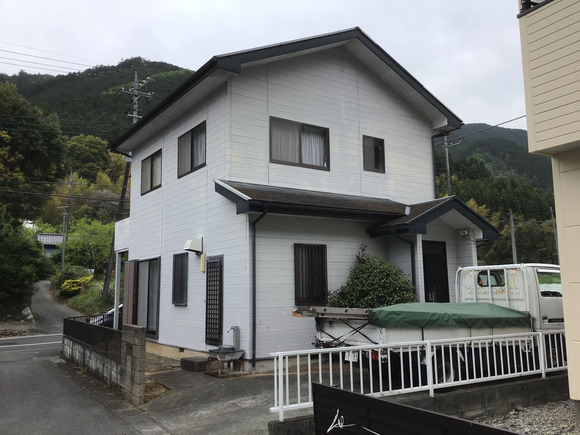 高崎市外壁塗装・外壁目地シール工事のご紹介