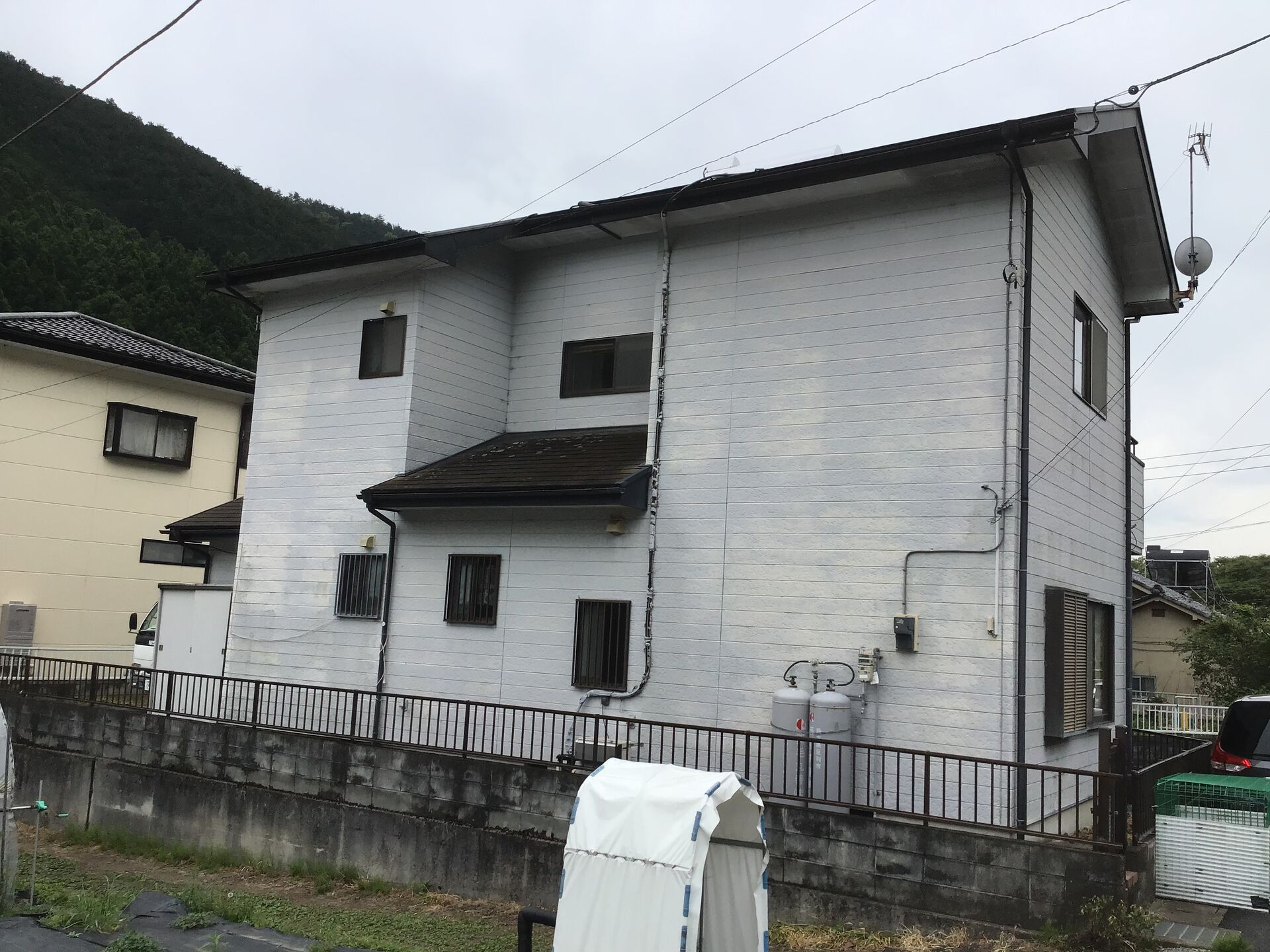 高崎市外壁塗装・外壁目地シール工事のご紹介