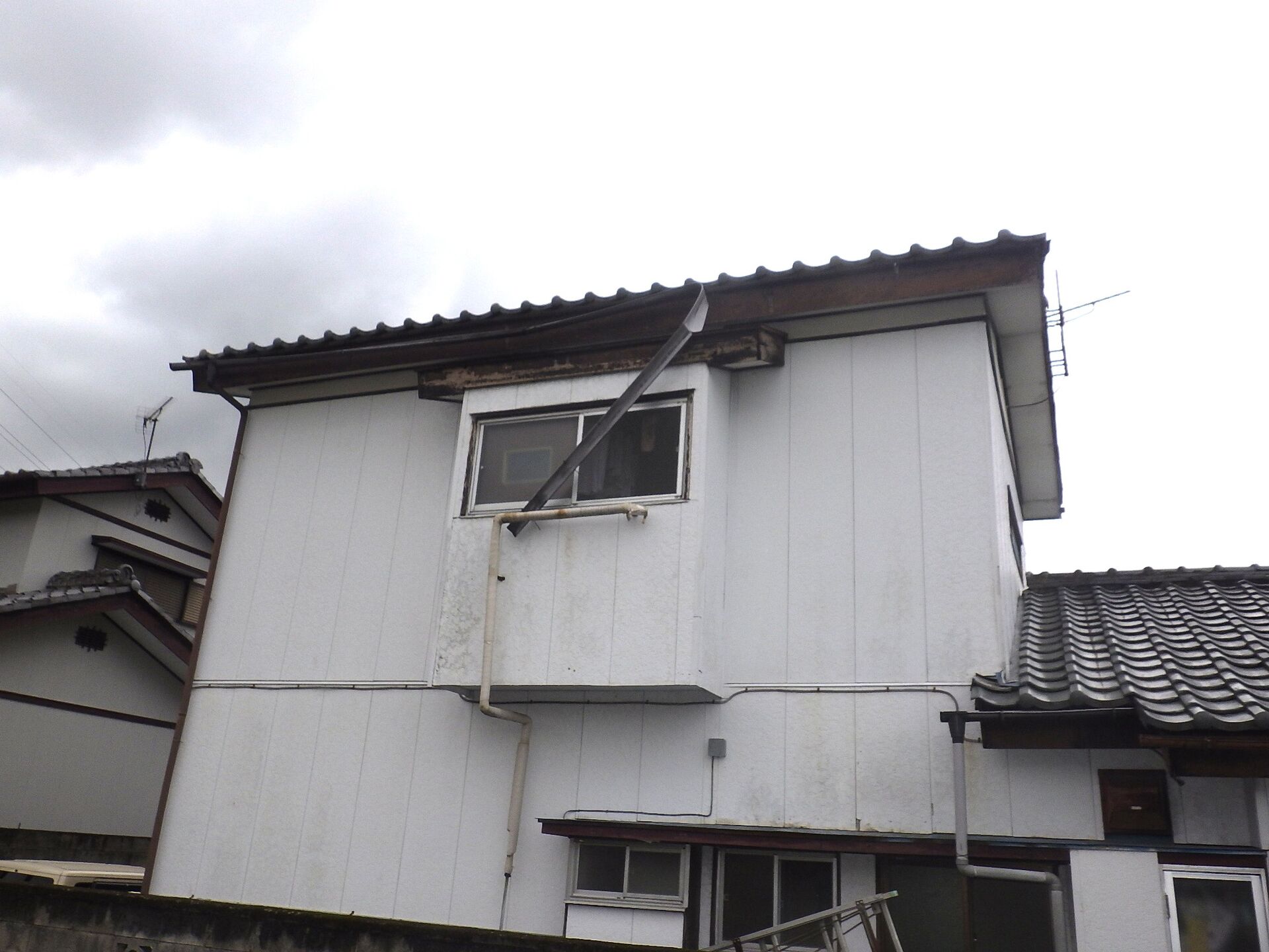 高崎市外壁塗装・外壁目地シール工事のご紹介