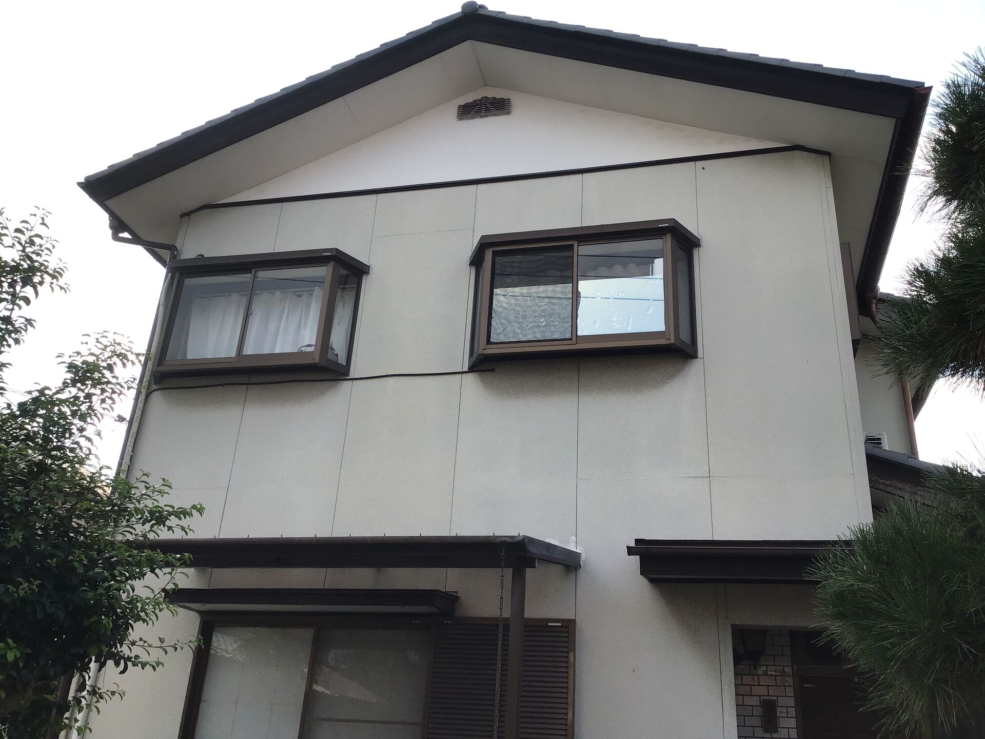 高崎市外壁塗装・外壁目地シール工事のご紹介