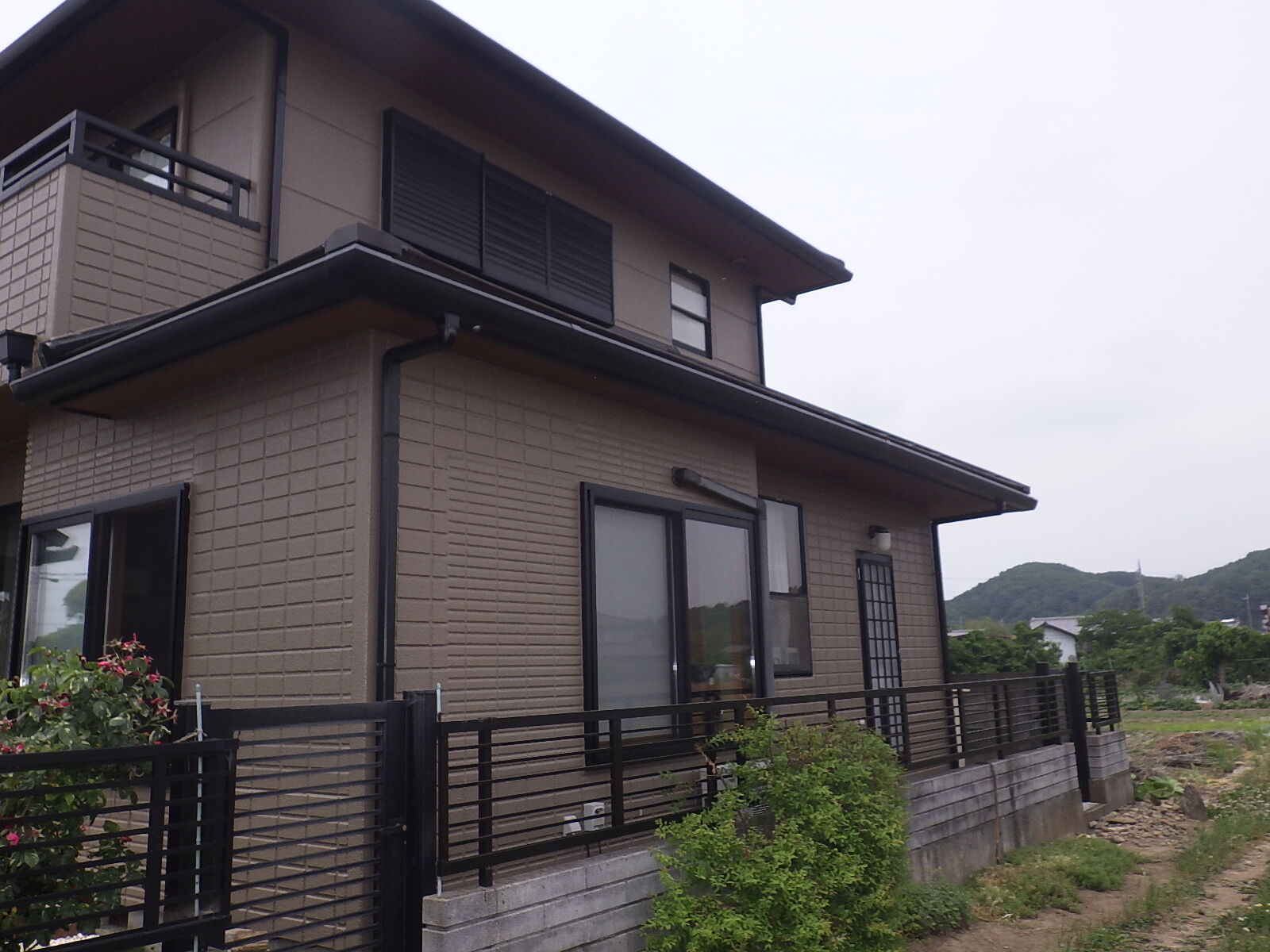 高崎市外壁塗装・外壁目地シール工事のご紹介